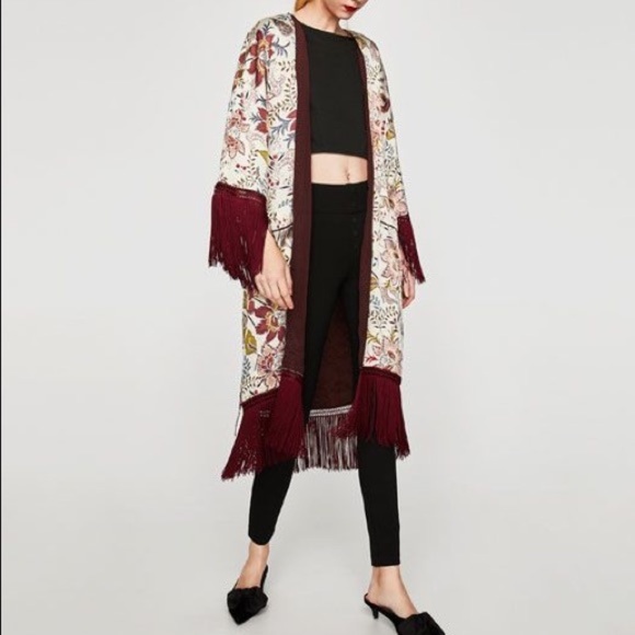 Zara burgundy kimono with fringe- L-XL - Picture 2 of 9